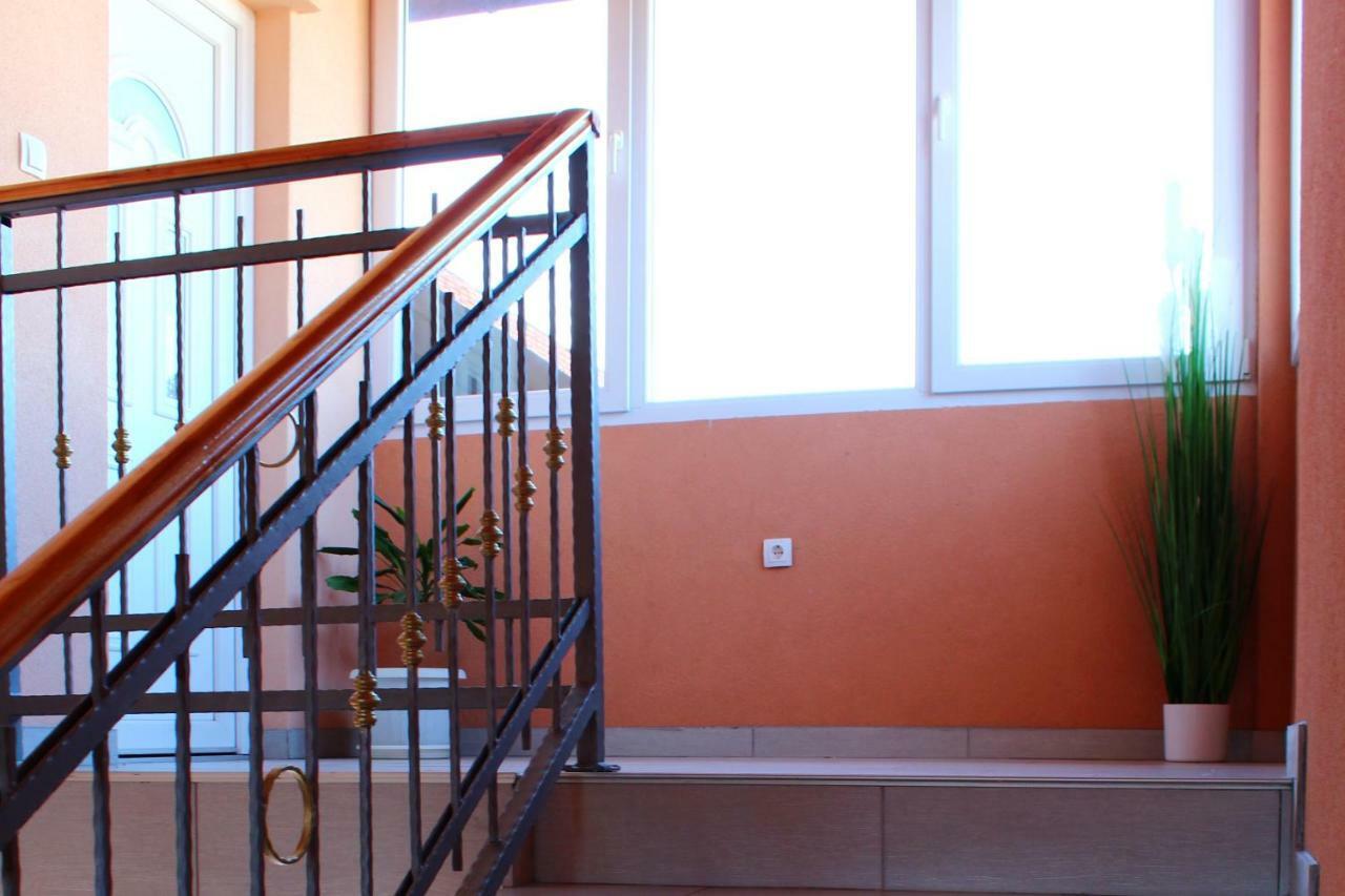גרבובץ Neda Holiday House מראה חיצוני תמונה