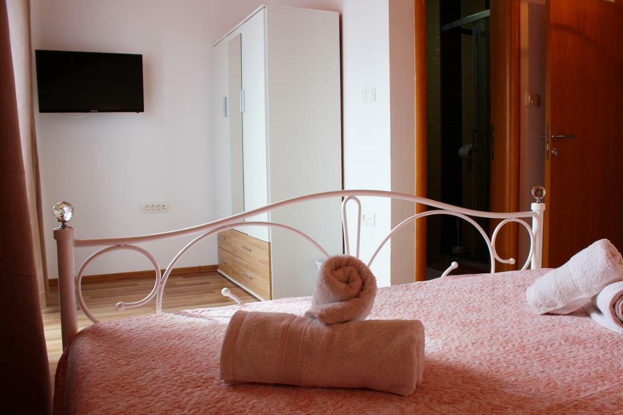 גרבובץ Neda Holiday House מראה חיצוני תמונה