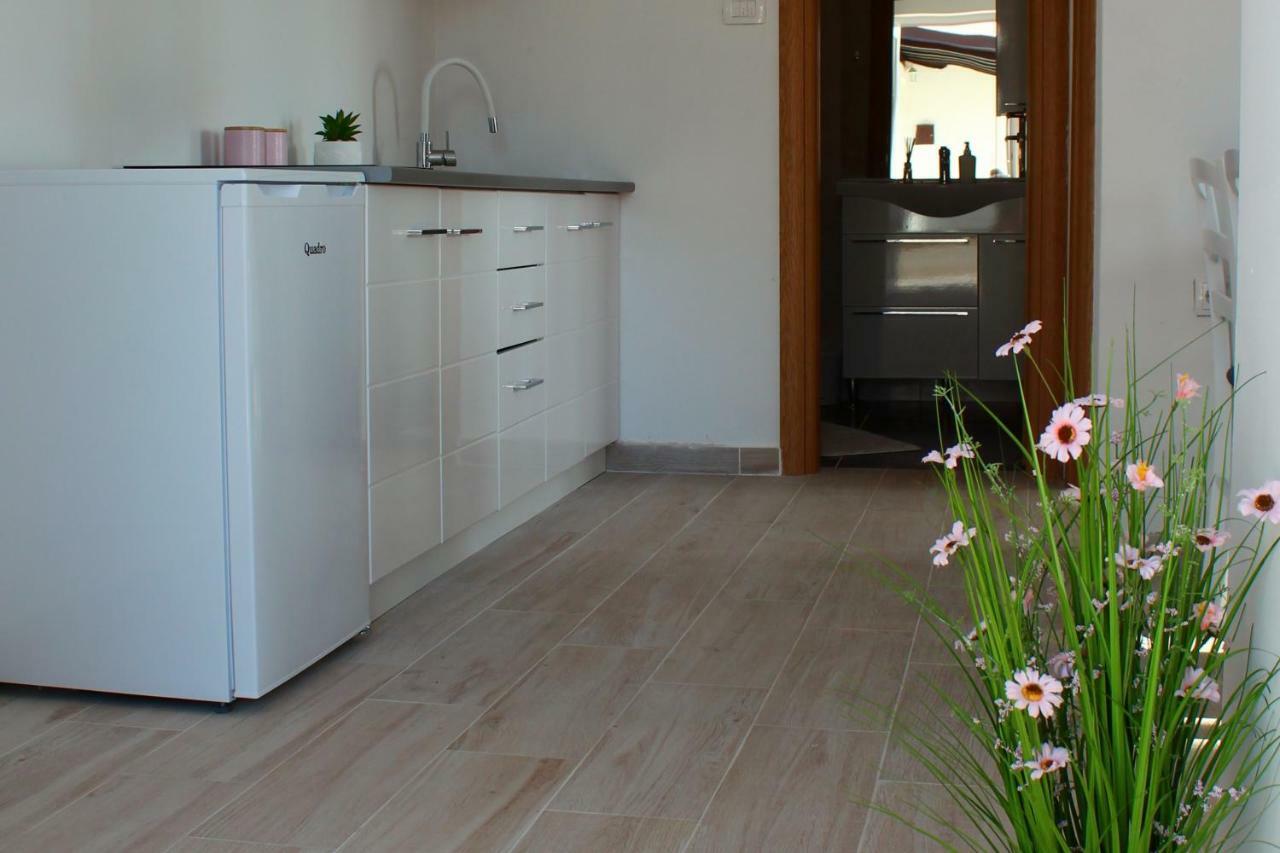 גרבובץ Neda Holiday House מראה חיצוני תמונה