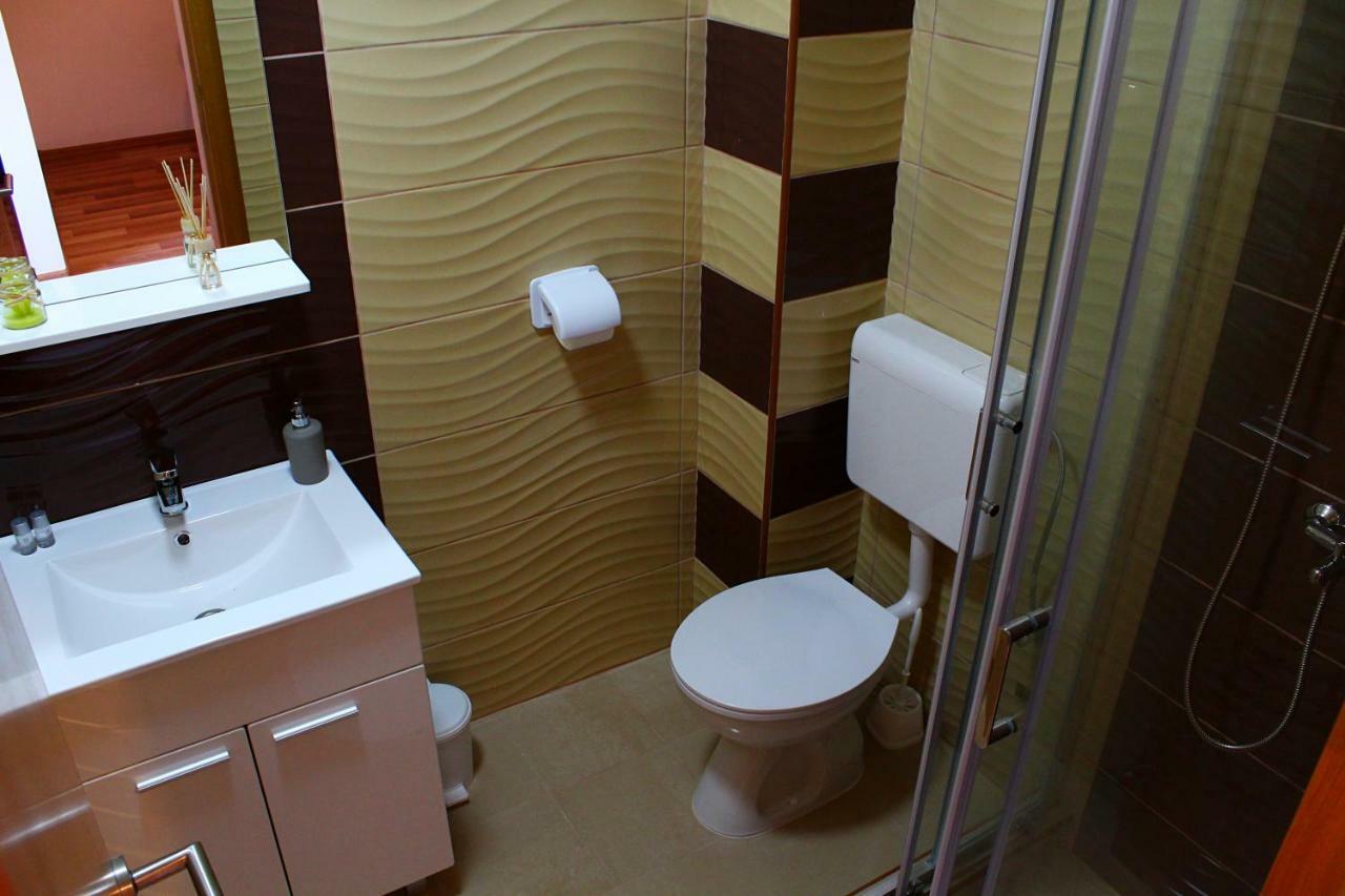 גרבובץ Neda Holiday House מראה חיצוני תמונה