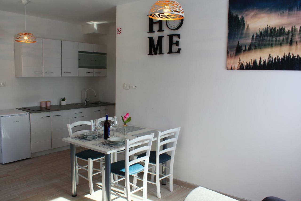 גרבובץ Neda Holiday House מראה חיצוני תמונה