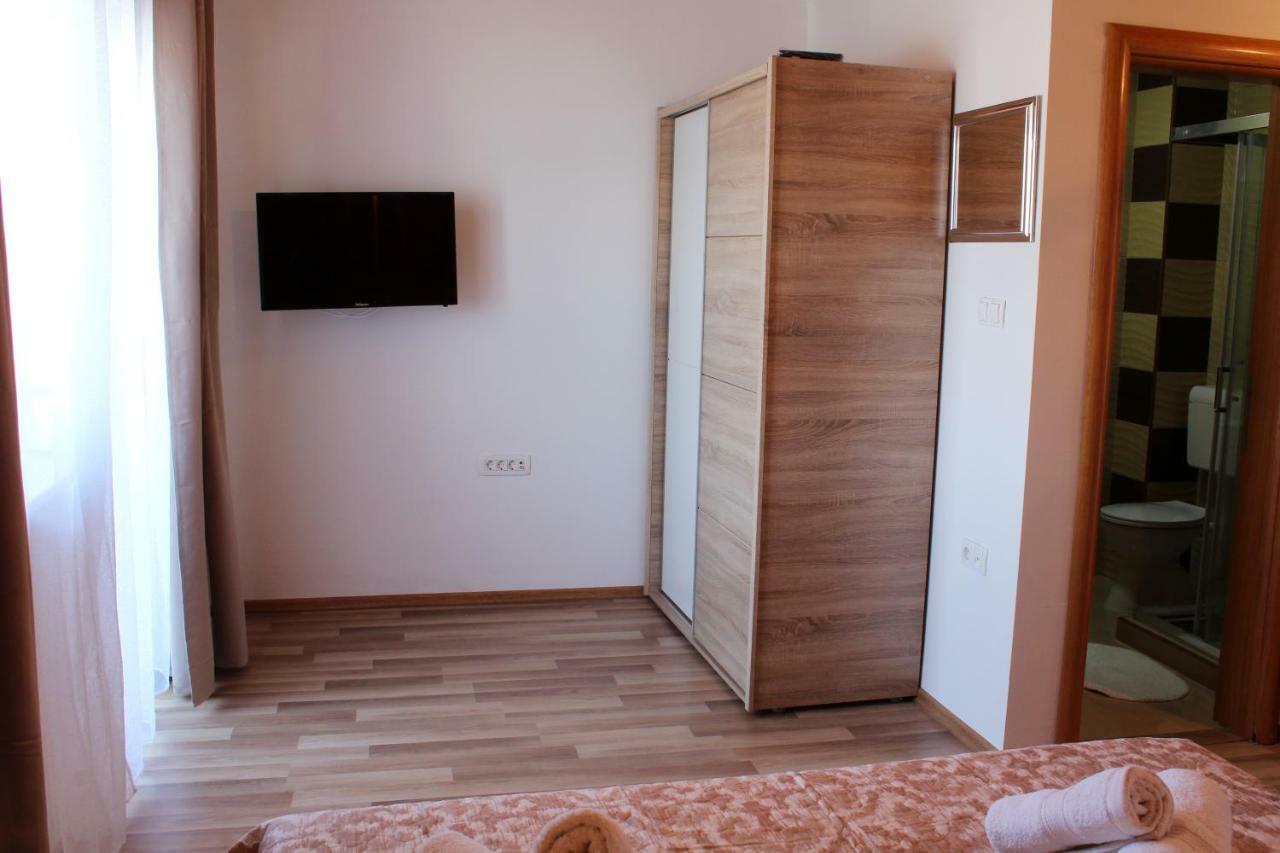 גרבובץ Neda Holiday House מראה חיצוני תמונה