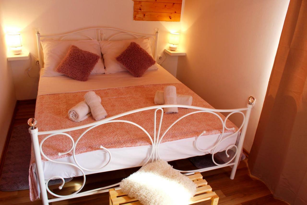 גרבובץ Neda Holiday House מראה חיצוני תמונה