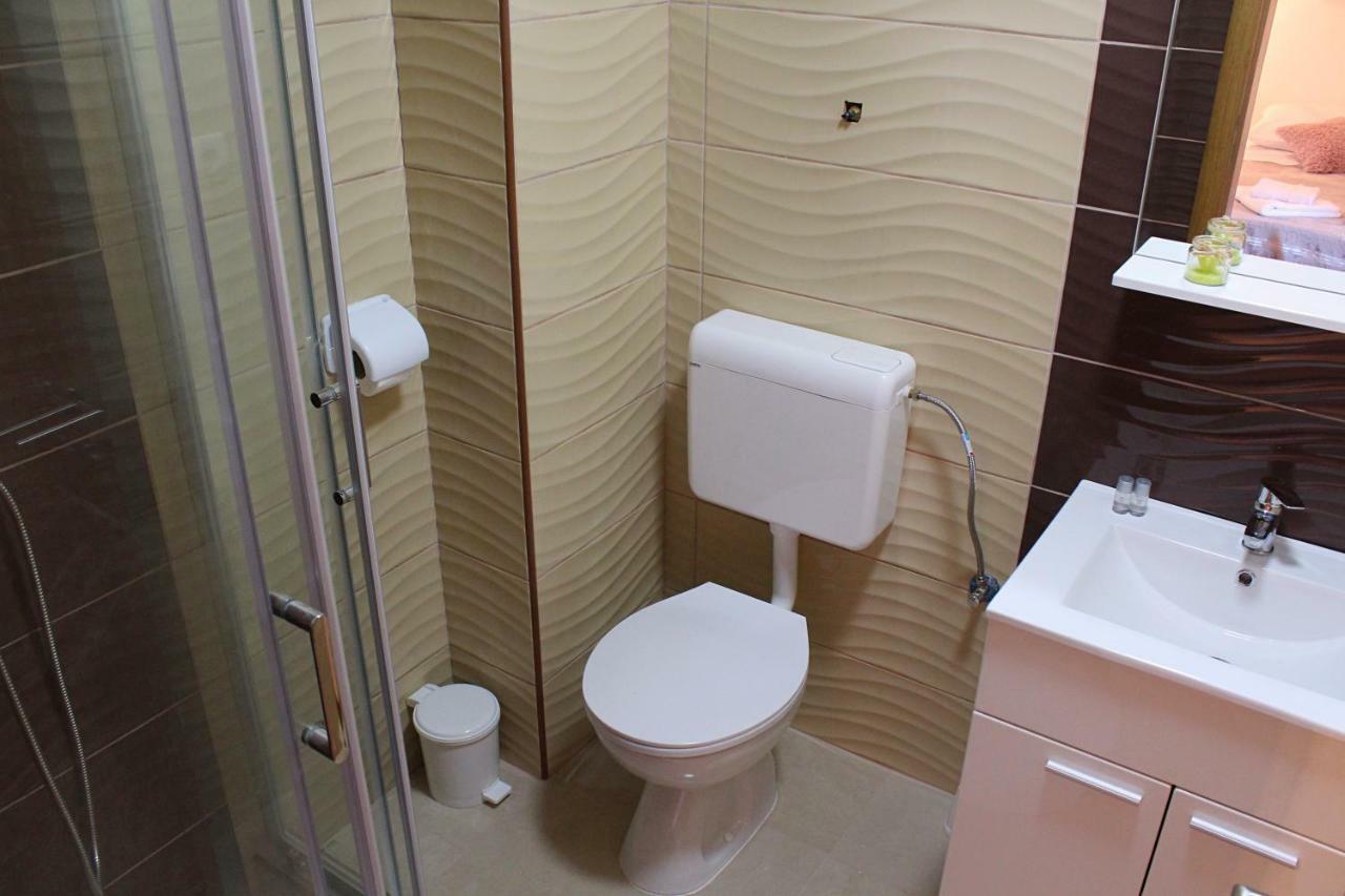 גרבובץ Neda Holiday House מראה חיצוני תמונה