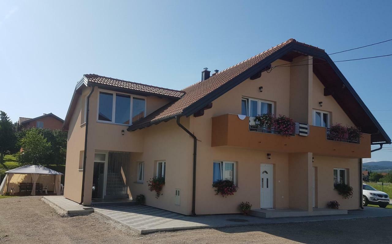 גרבובץ Neda Holiday House מראה חיצוני תמונה