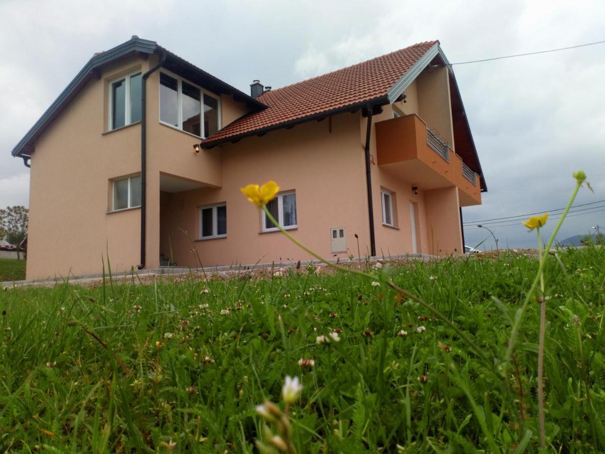 גרבובץ Neda Holiday House מראה חיצוני תמונה