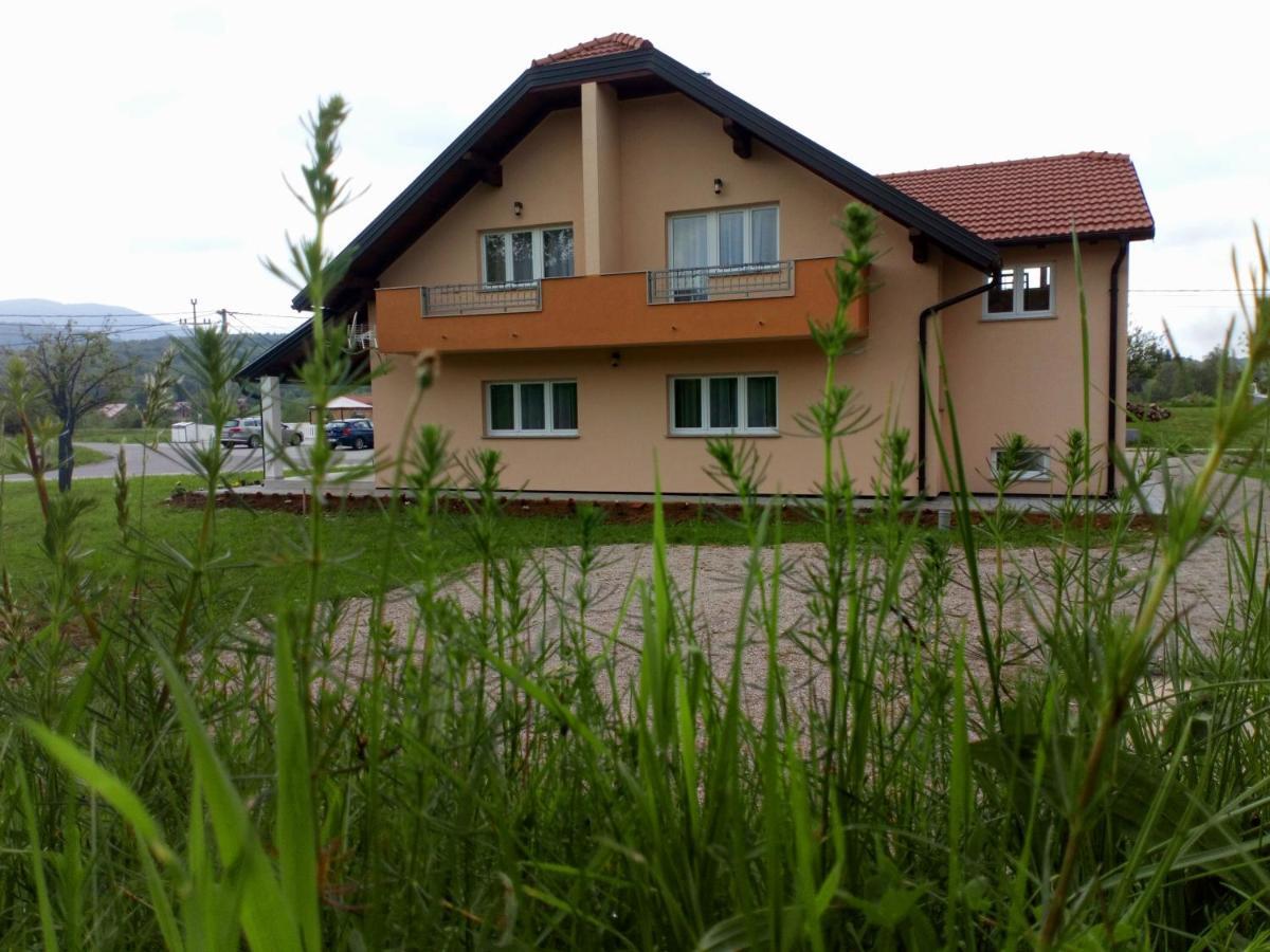 גרבובץ Neda Holiday House מראה חיצוני תמונה