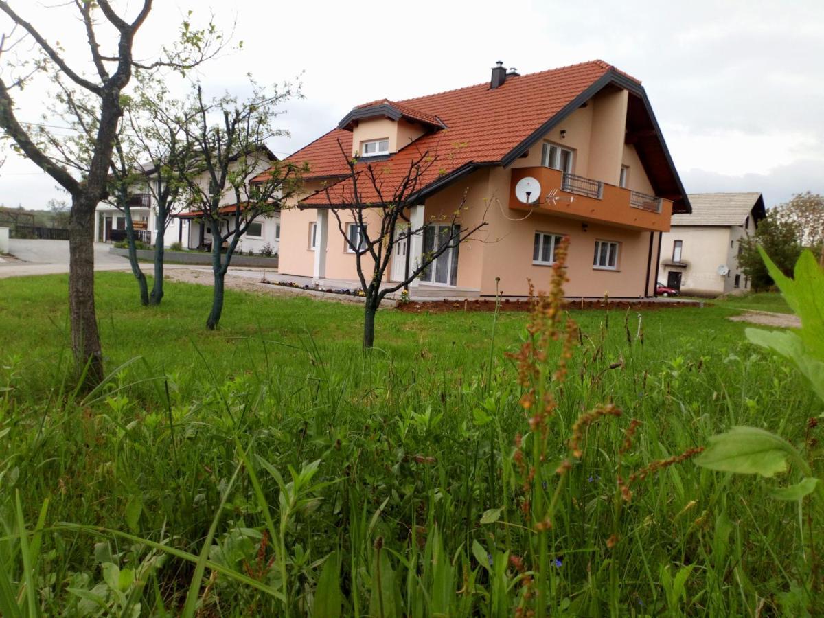 גרבובץ Neda Holiday House מראה חיצוני תמונה
